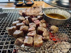 -肉甲韩国木炭烤肉(新壹街1店)