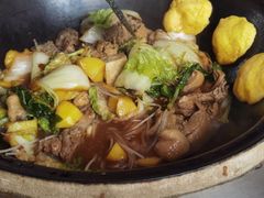 -粘豆包柴火铁锅炖