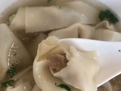 小馄饨-周震馄饨
