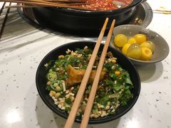 -钢管厂五区小郡肝串串香(奥克斯广场锦城万达店)