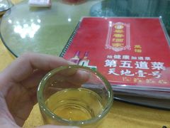 -正宗鸡饭粤香酒家(朱村店)