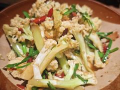 -吃饭皇帝大土家民族菜(正大广场店)