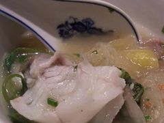 酸汤过桥鱼-漢舍中国菜馆(889广场店)