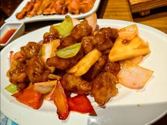 菠萝生炒骨-肥仔文澳门猪骨煲(南京西路店)