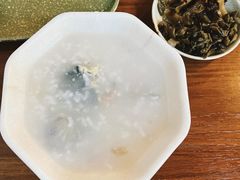 -舒小笼松针小笼包