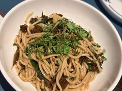 弥渡酸菜凉米线-一坐一忘云南菜(嘉里中心店)