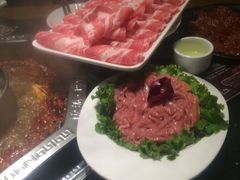 -陆派巴倒烫火锅(城东店)
