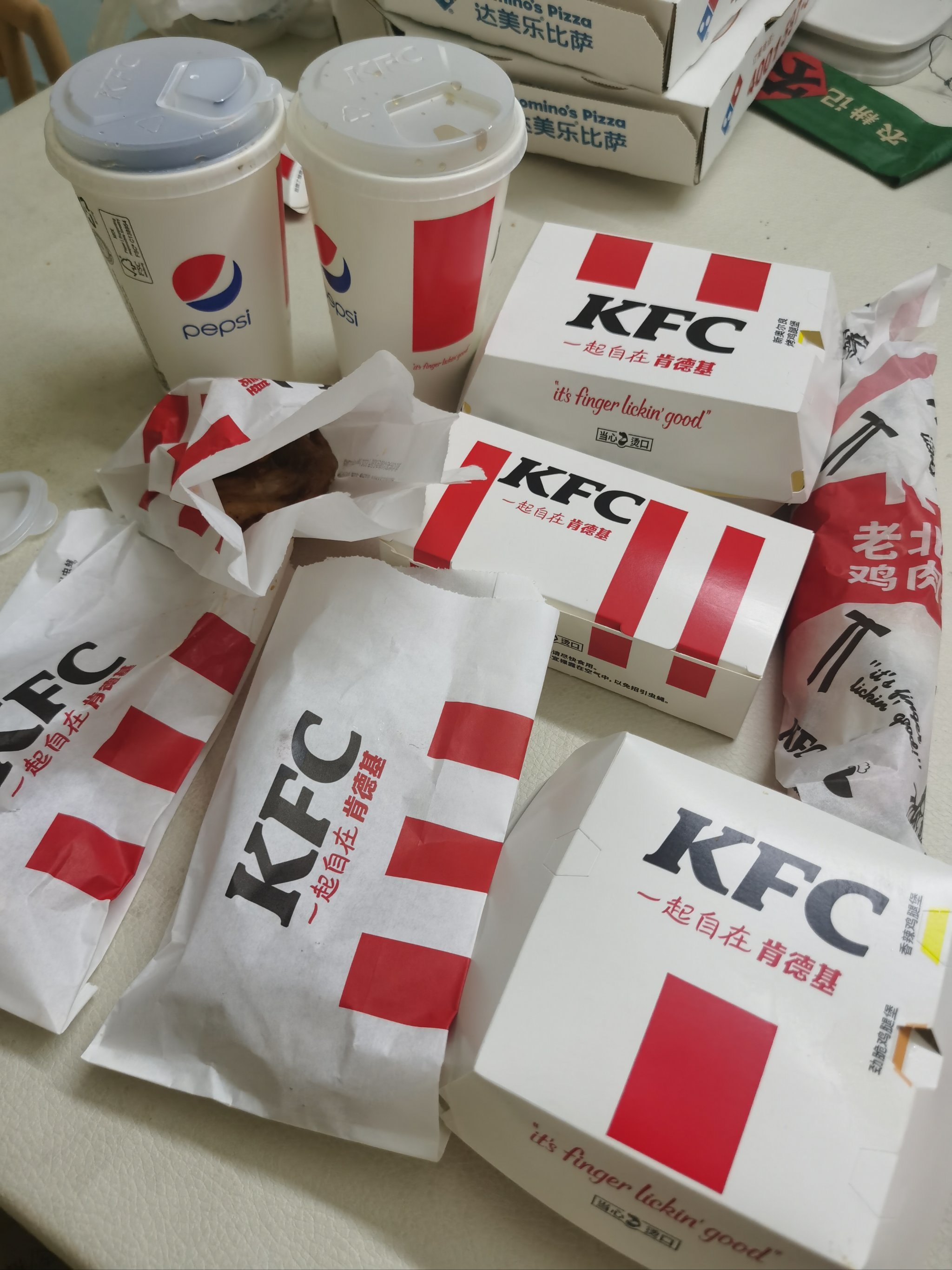 kfc的可乐好喝还是麦当当的好喝