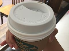 -星巴克(广州中华广场B1层店)
