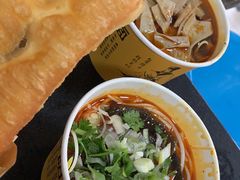 -薛记襄阳香辣牛肉面(平安路店)