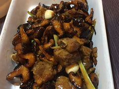 -孙家外婆•长春地标美食新名片(吾悦广场店)