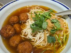-遇见小面(东方宝泰店)