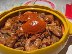 -多嘴肉蟹煲(万达店)
