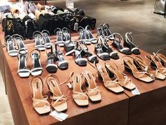 -URBAN REVIVO(西安Momopark店)