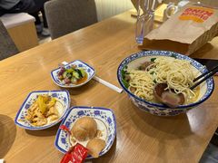 -舌尖尖·兰州牛肉面(浦东机场店)