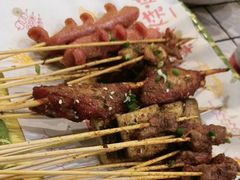 -顶峰夜宴·龙虾烧烤大排档(九江学院店)
