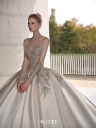 -纯色时光婚纱艺术馆WHITE