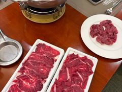 -元一希尔顿酒店·鲜切牛肉火锅禅自助餐厅