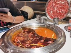 -老房老舍重庆火锅(假日城市店)
