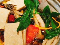 -一叶一世界·素食餐厅(锦华万达店)