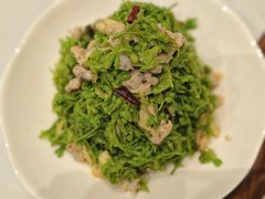 -今鲜源酒店·海鲜锅贴青岛菜(新湛路店)