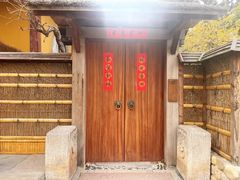 -龙华寺
