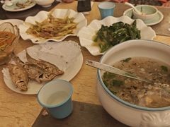 -套娃酒店-中餐厅