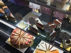 -秋田满满烘焙店