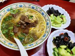 -金杨拉面王小吃面馆·牛三宝面·红烧牛肉粉