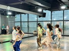-零下舞度·街舞连锁机构(万科中心店)