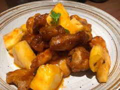 菠萝咕咾肉-青年公社烤鸭(宝杨宝龙广场店)