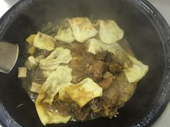 -屯老二农家铁锅炖·行业领军者(梅江店)