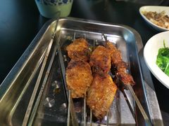 -西街夜油条·麻团包乌饭