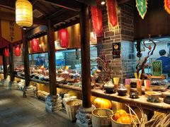 自助取餐区-帅巴人舅母子腊蹄民俗村