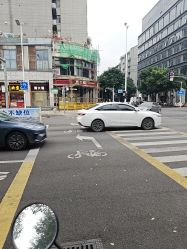 -蓝调造型·烫发·染发