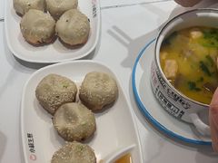 -小杨生煎(黄河路美食休闲街店)