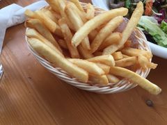 -LENBACH兰巴赫西餐啤酒坊(大连星海广场店)