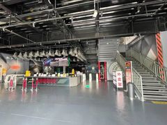 -极限PLAY运动娱乐新世界·团建派对表演休闲馆·室内高空游乐园
