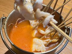 酸汤片片鱼-包整·丝娃娃(一览甲秀楼风景店)