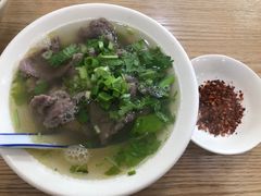 -杨三孃跷脚牛肉(美洲花园店)
