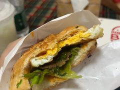 -必胜客(尹山湖歌林公园店)