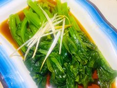 白灼芥兰-蛙蛙叫干锅年代(簋街总店)