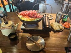 -MI WU FACTORY米屋美食工厂餐厅(绿地店)