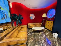 -爱舍海岸酒店(香港中路五四广场店)