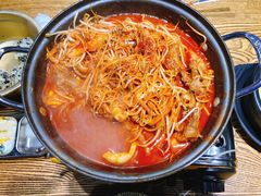 -吴草鸡爪오초닭발韩食堂(融恒盈嘉中心店)