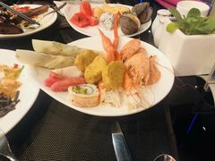 -怡豪大饭店·银顶旋转餐厅