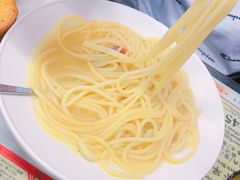 叉烧意粉-华星冰室(湾仔店)