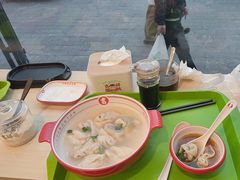 -吉祥馄饨(牡丹园店)