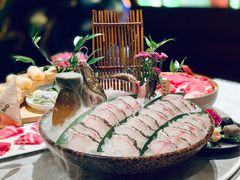 游水东南亚老虎斑-ONE FULL 古董港式海鲜火锅