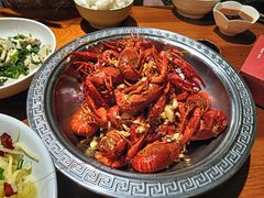 -琥珀老六龙虾(四里河店)
